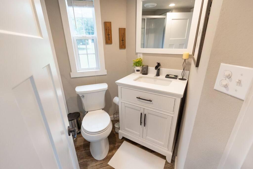 Pet Friendly Tiny House Rental With New Access To Guadalupe River Nbtx New Braunfels Εξωτερικό φωτογραφία