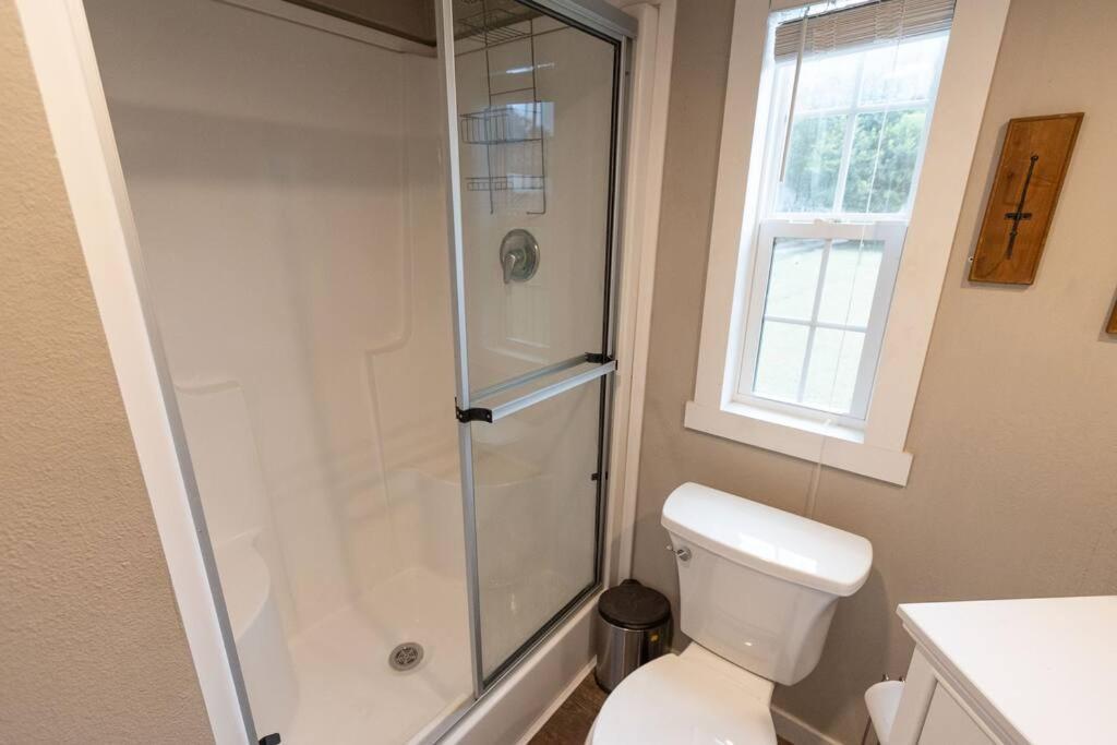 Pet Friendly Tiny House Rental With New Access To Guadalupe River Nbtx New Braunfels Εξωτερικό φωτογραφία