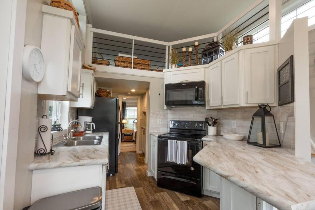 Pet Friendly Tiny House Rental With New Access To Guadalupe River Nbtx New Braunfels Εξωτερικό φωτογραφία