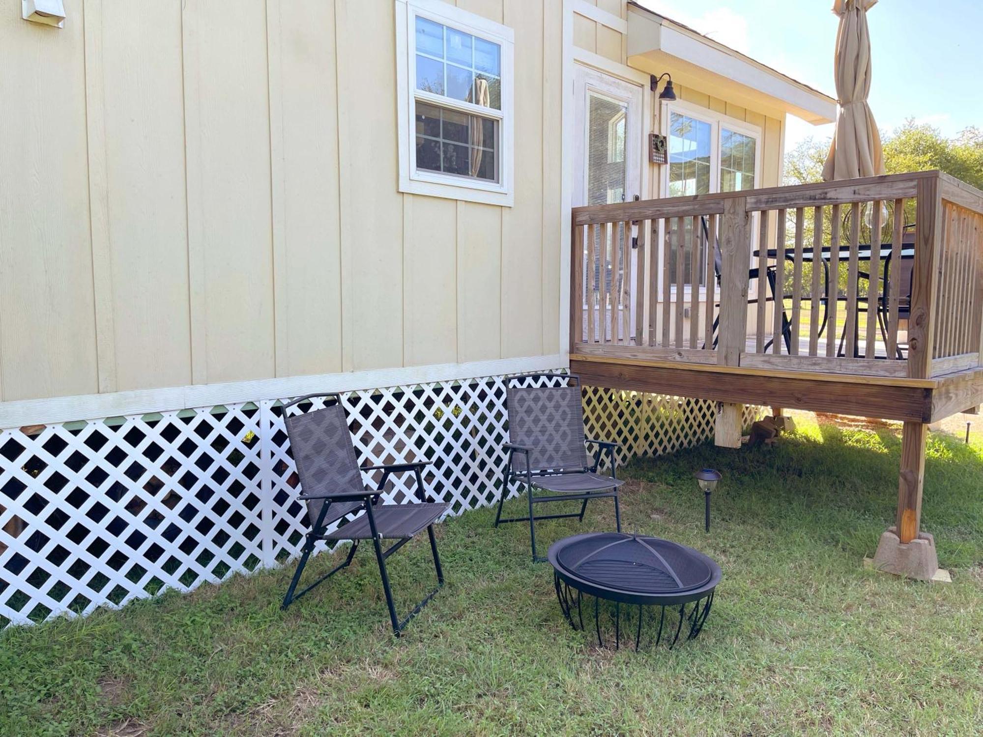 Pet Friendly Tiny House Rental With New Access To Guadalupe River Nbtx New Braunfels Εξωτερικό φωτογραφία